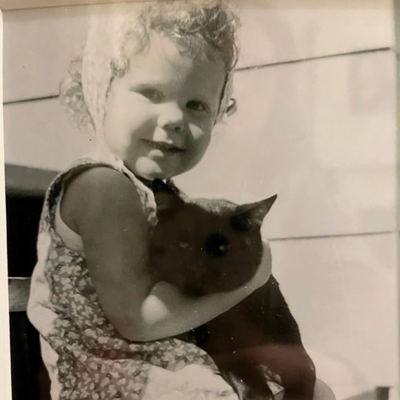 Meet your posher! Caroline - Picture 8 of 14